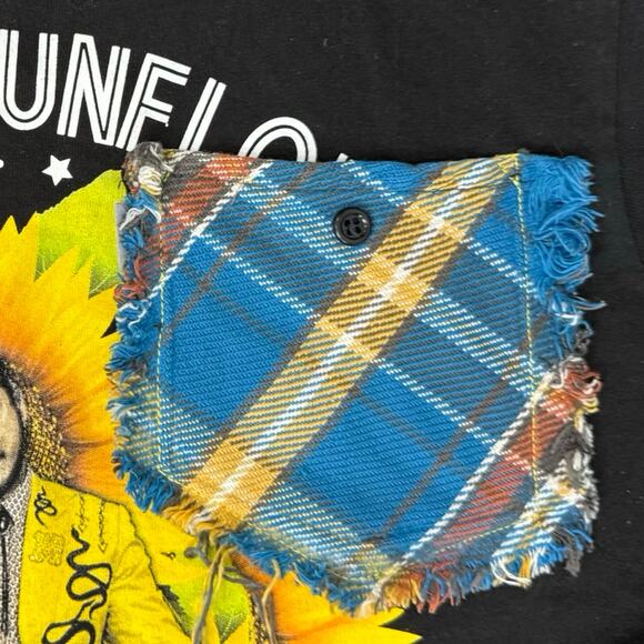 Post Malone Black Yellow Sunflower Cropped Pocket Upcycled Tee size S RCNSTRCT - Picture 4 of 8